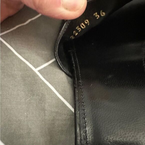 Balenciaga Black and Gold Sandals - Picture 5 of 9